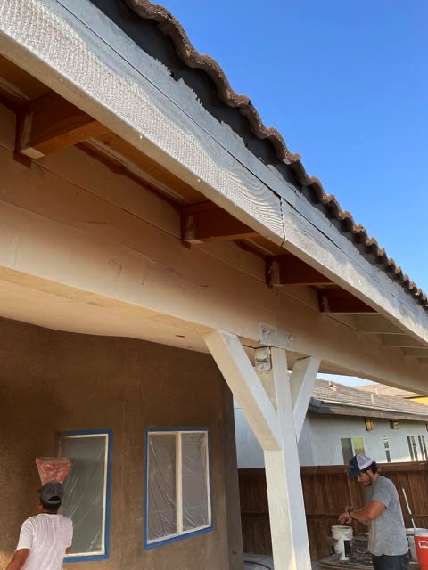 Carrera Contractor crew working on a Southern California job site